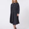 Robe chemise en denim et satin, noire Robe chemise en denim et satin, noire