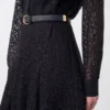 Robe chemise en dentelle, bleu marine