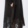 Robe chemise en gaze de ramie brodée, noire