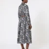 Robe chemise en soie imprimée, bleu outremer Robe chemise en soie imprimée, bleu outremer