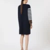 Robe courte en laine, bleu outremer Robe courte en laine, bleu outremer