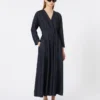 Robe en denim de coton avec ceinture, bleu outremer