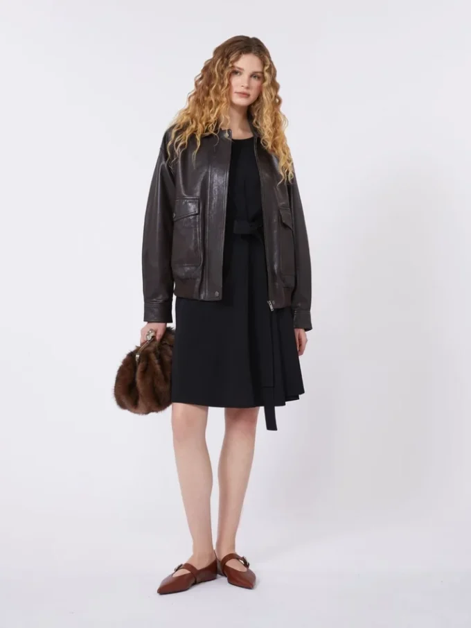 Robe en jersey crêpé, noir Robe en jersey crêpé, noir