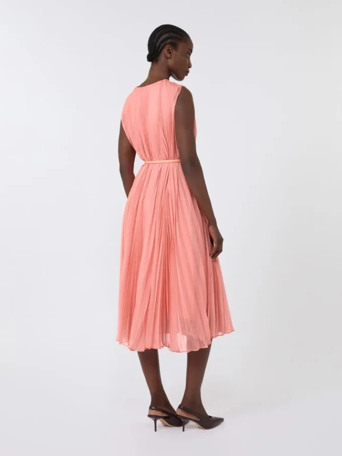 Robe en mousseline plissée, rose Robe en mousseline plissée, rose