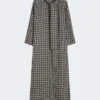 Robe en soie imprimée, noire Robe en soie imprimée, noire