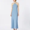 Robe légère en satin, bleu clair Robe légère en satin, bleu clair