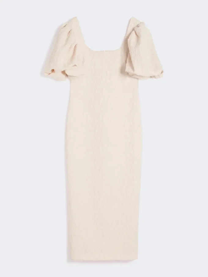 Robe longue en jacquard cloqué, couleur poudre Robe longue en jacquard cloqué, couleur poudre