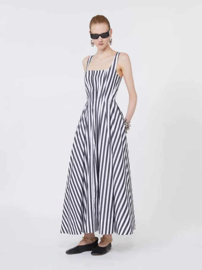 Robe longue en popeline de coton, noire Robe longue en popeline de coton, noire