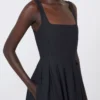 Robe longue sans manches en pur coton, noire Robe longue sans manches en pur coton, noire