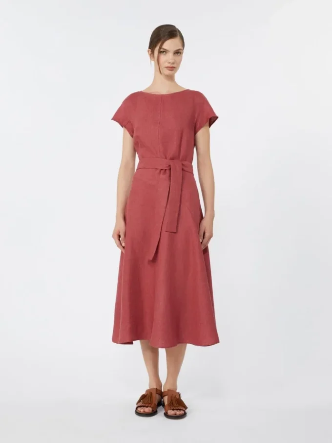 Robe midi en toile de lin, couleur cerise Robe midi en toile de lin, couleur cerise