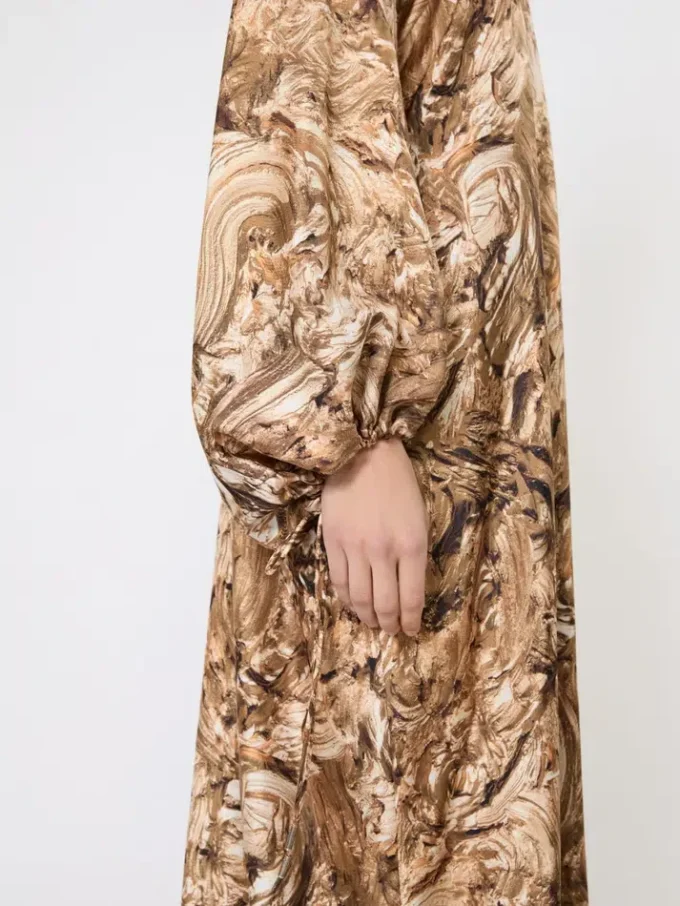 Robe tunique en soie imprimée, dorée Robe tunique en soie imprimée, dorée