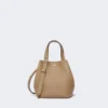 Sac Archetipo en cuir extra-petit, couleur boue Sac Archetipo en cuir extra-petit, couleur boue