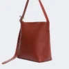 Sac cabas en cuir à boucle en S, couleur rouille Sac cabas en cuir à boucle en S, couleur rouille