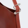 Sac cabas en cuir à boucle en S, couleur rouille Sac cabas en cuir à boucle en S, couleur rouille