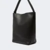 – Sac en cuir Archetipo moyen, noir – Sac en cuir Archetipo moyen, noir