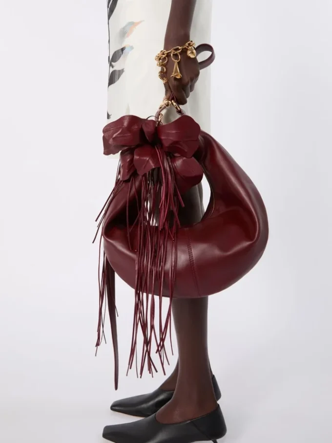 Sac hobo en cuir nappa, bordeaux Sac hobo en cuir nappa, bordeaux