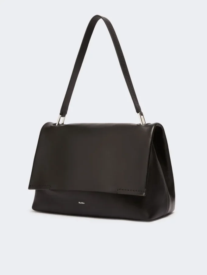 Sac à main en cuir Archetipo, noir Sac à main en cuir Archetipo, noir