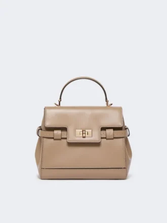 Sac à main en cuir lisse, couleur boue Sac à main en cuir lisse, couleur boue