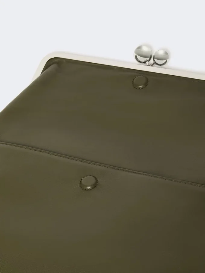 Sac Pasticcino enveloppe en cuir nappa brillant, vert foncé