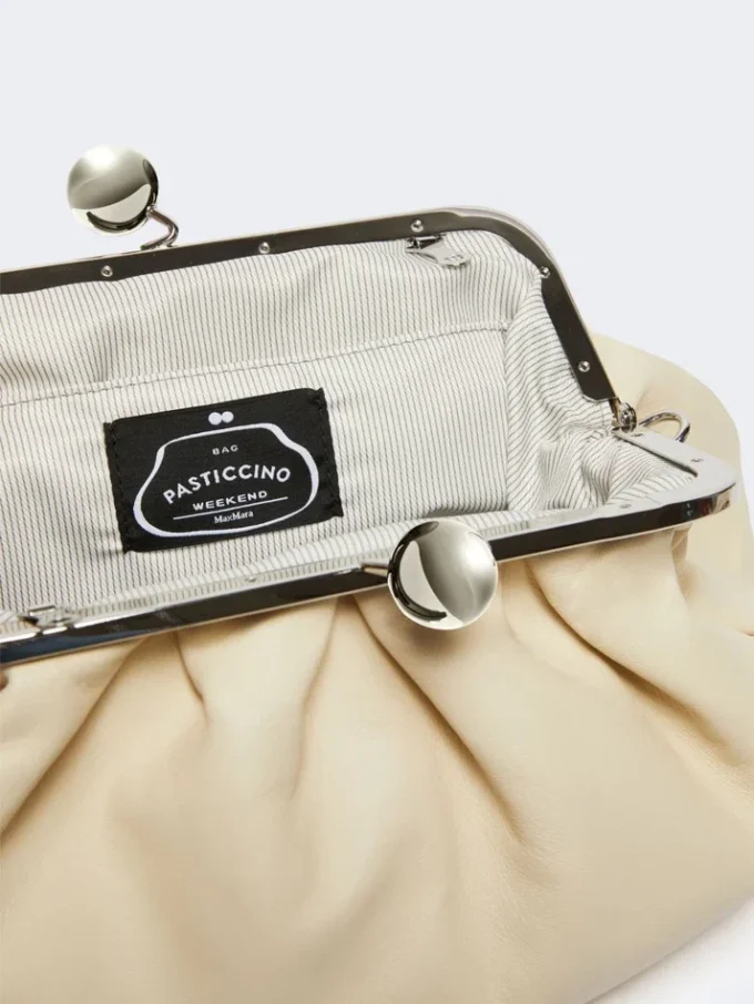 Sac Pasticcino moyen en cuir de mouton, ivoire Sac Pasticcino moyen en cuir de mouton, ivoire