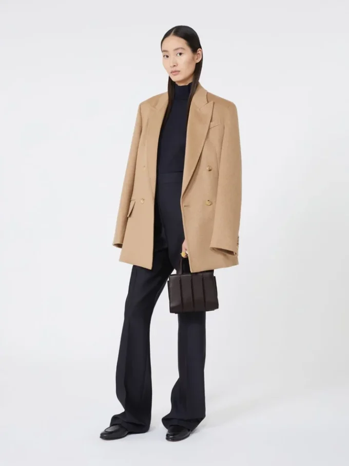 Sac Whitney 3 de Max Mara – micro, marron foncé Sac Whitney 3 de Max Mara – micro, marron foncé