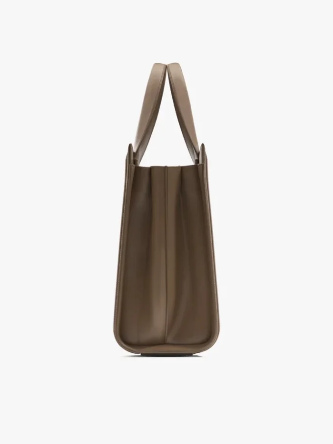Sac Whitney 7 de Max Mara – grand format, couleur camel Sac Whitney 7 de Max Mara – grand format, couleur camel