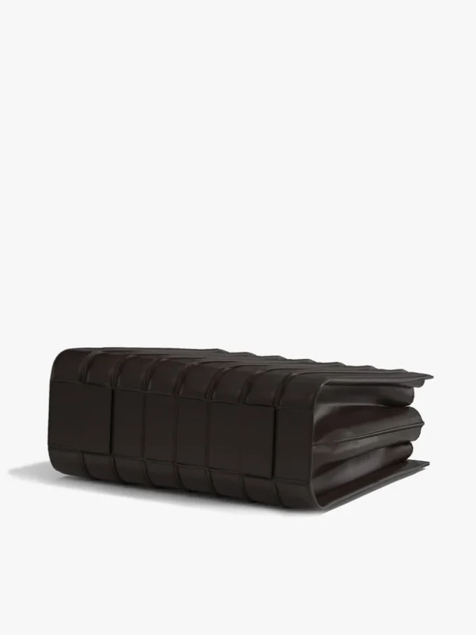 Sac Whitney de Max Mara 7 – grand format, marron foncé Sac Whitney de Max Mara 7 – grand format, marron foncé