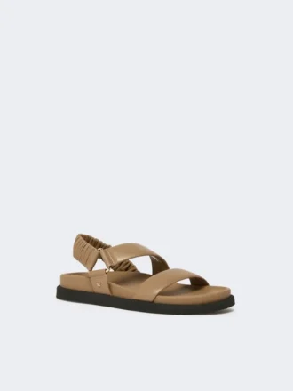 Sandales en cuir, couleur boue