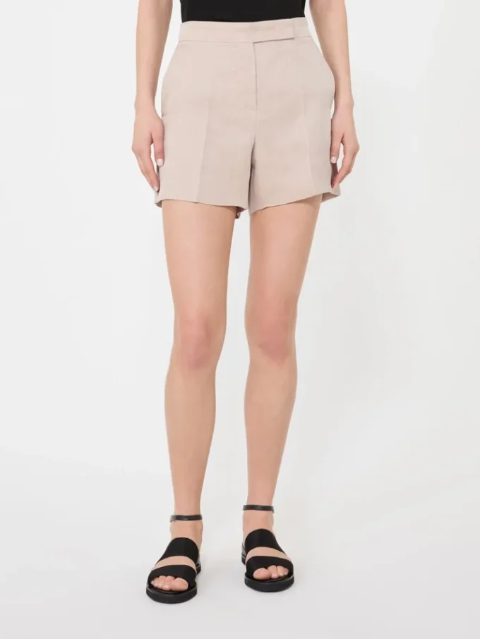 Short en toile de lin, couleur camel Short en toile de lin, couleur camel