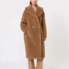 Teddy Bear Icon Coat, camel