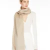 Étole en cachemire brodée d’un monogramme, beige Étole en cachemire brodée d’un monogramme, beige