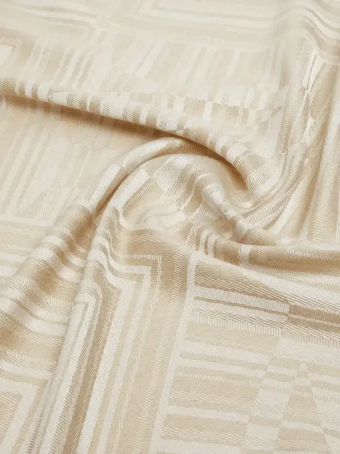 Étole en laine et soie jacquard, couleur tourterelle Étole en laine et soie jacquard, couleur tourterelle