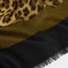 Étole en laine et soie, noire Étole en laine et soie, noire