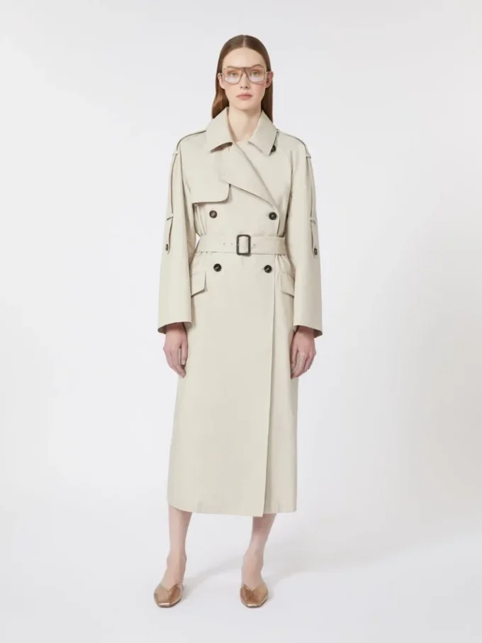 Trench-coat ample en sergé déperlant, couleur naturelle Trench-coat ample en sergé déperlant, couleur naturelle