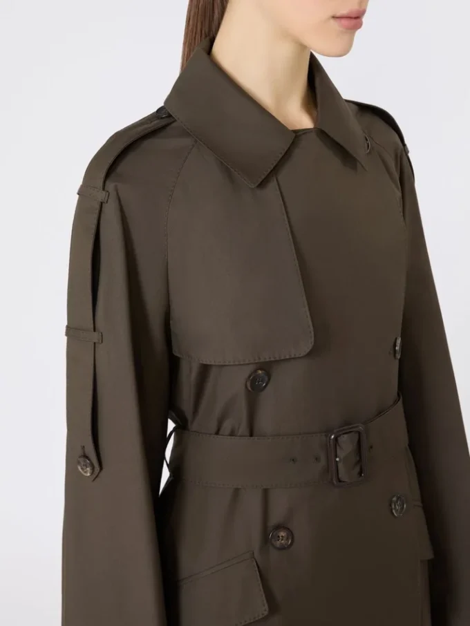 Trench-coat ample en sergé déperlant, vert Trench-coat ample en sergé déperlant, vert