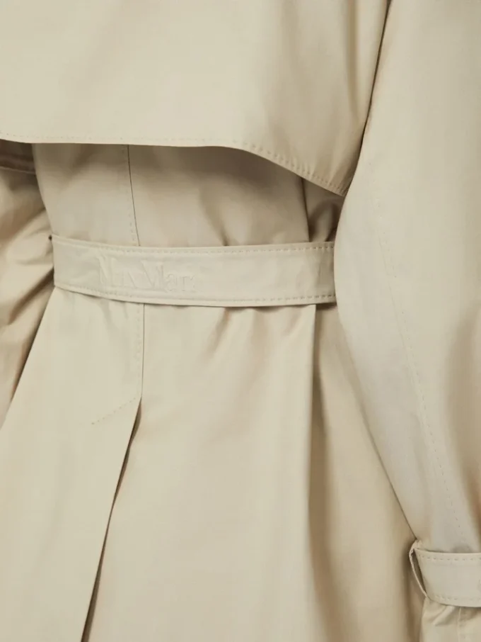 Trench-coat court en sergé déperlant, couleur sable