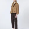 Trench-coat court en sergé déperlant, marron Trench-coat court en sergé déperlant, marron