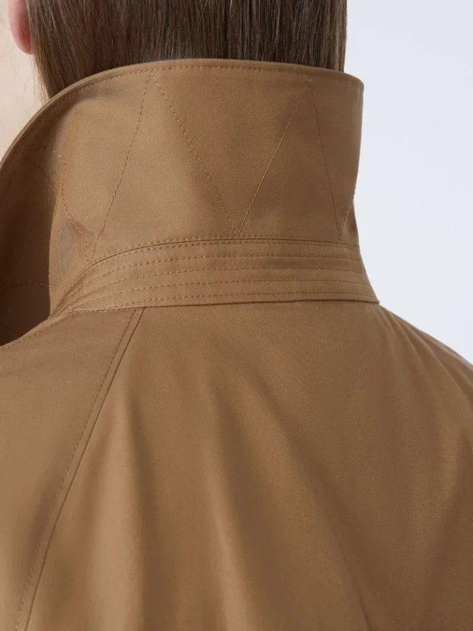 Trench-coat court en sergé déperlant, marron Trench-coat court en sergé déperlant, marron