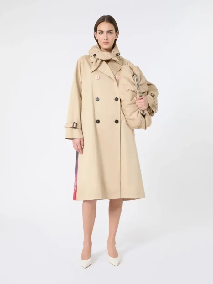 Trench-coat en gabardine hydrofuge imprimé, couleur prune Trench-coat en gabardine hydrofuge imprimé, couleur prune