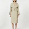 Trench-coat en sergé déperlant avec ceinture, couleur sable Trench-coat en sergé déperlant avec ceinture, couleur sable