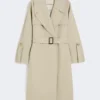 Trench-coat en sergé déperlant avec ceinture, couleur sable Trench-coat en sergé déperlant avec ceinture, couleur sable