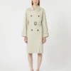 Trench-coat en sergé déperlant à double boutonnage, couleur naturelle Trench-coat en sergé déperlant à double boutonnage, couleur naturelle