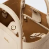 Très petit sac marin en cuir, couleur glace Très petit sac marin en cuir, couleur glace
