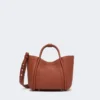 Très petit sac marin en cuir, couleur rouille Très petit sac marin en cuir, couleur rouille