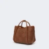 Très petit sac marin en tressage panier à motif losange, brun ambré Très petit sac marin en tressage panier à motif losange, brun ambré