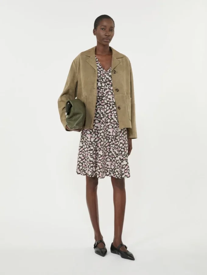 Veste courte en daim, couleur boue