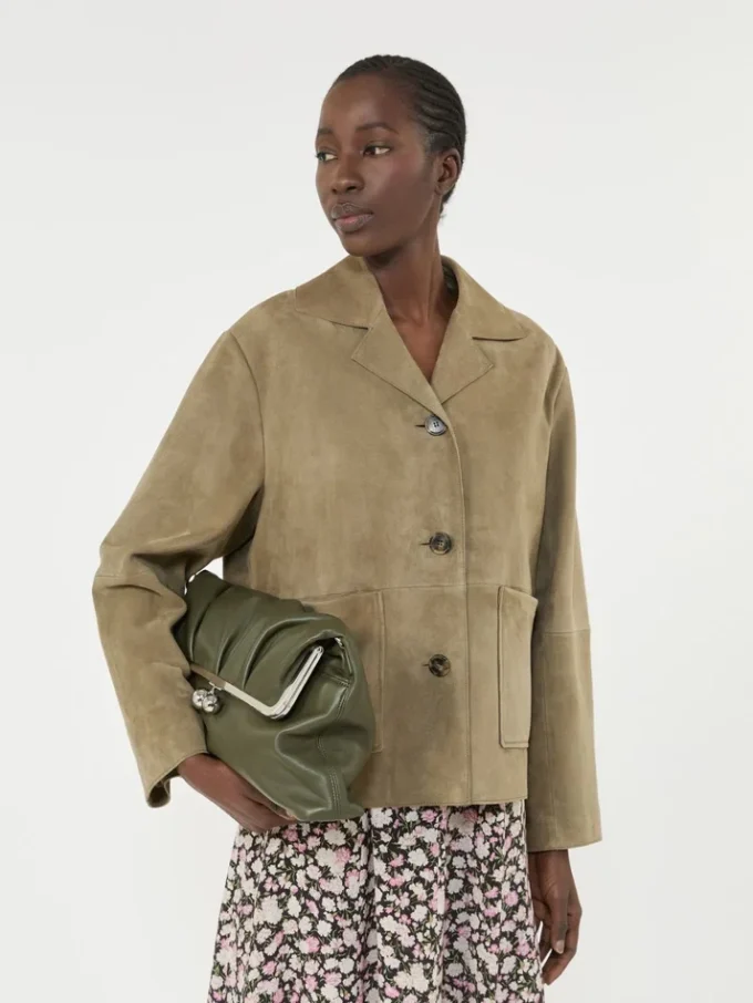 Veste courte en daim, couleur boue