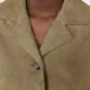 Veste courte en daim, couleur boue