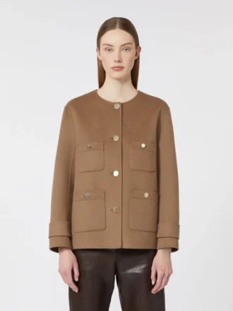 Veste courte en laine épaisse, couleur camel