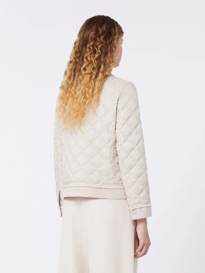 Veste courte matelassée en toile déperlante, couleur sable